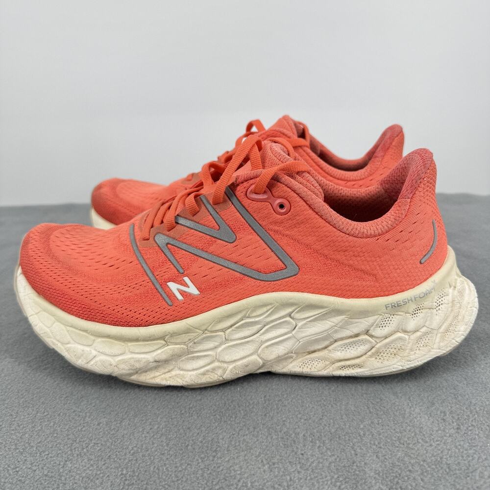 New Balance Fresh Foam More V4 Shoes Womens Size 10.5 D Pink Running WMORCJ4